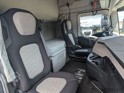 FORD F-MAX 500 in Voll-Ausstattung, Kipphydr. MIETEN?