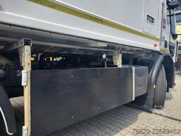 Renault D26 WIDE