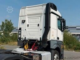MERCEDES-BENZ Actros 1843 ADR Retarder Safety HU