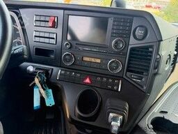 MERCEDES-BENZ Actros 1843 ADR Retarder Safety HU