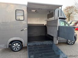 PEUGEOT Boxer 1-2 Pferdetransporter
