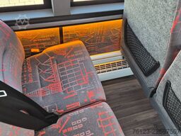 MERCEDES-BENZ 30 Sitzer Schul- Transferbus 519 Lagerfahrzeug