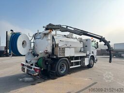 SCANIA P320 4x2 Hvidtved Larsen 7000 L Kombi