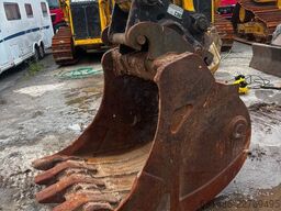 KOMATSU PC 240 NLC