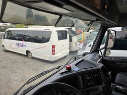 Volvo FM330 Multizone Lenk u. Kühlkoffer