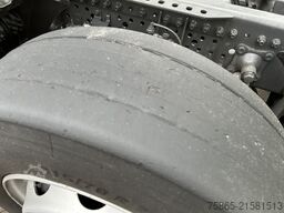 Mercedes-Benz Actros 2542 Gigaspace 6x2 / 429 dkm / NL Truck ...