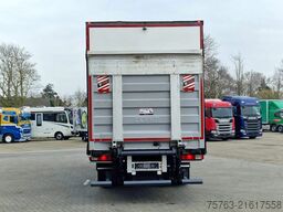 Renault D 320 4x2 - Box with sidedoors - Zepro loadlift...