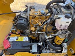 CATERPILLAR CB1.7 / 2019 BJ / 430 Stunden