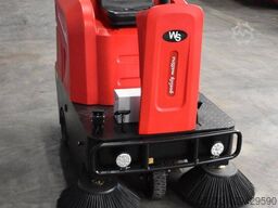 Toyota Westfield W-1250 Aufsitzkehrmaschine Neugerät