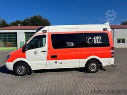 MERCEDES-BENZ Sprinter 316 / Trage Liege Rampe