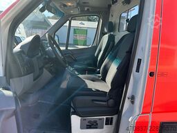 MERCEDES-BENZ Sprinter 316 / Trage Liege Rampe