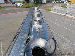 Magyar 5 compartments , 32500L FOOD, air susp, (5 DIFF...