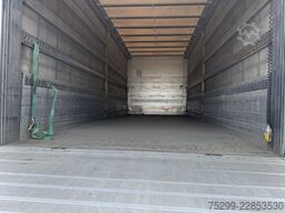 Renault T430 4x2 Plane LBW AHK