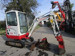Takeuchi TB 216 - hydraulischer Schnellwechsler + 3 Löffel