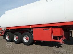 Esterer , 32.700ltr., Sening Pumpe,Bodenbefüllung