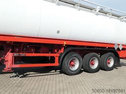Esterer , 32.700ltr., Sening Pumpe,Bodenbefüllung