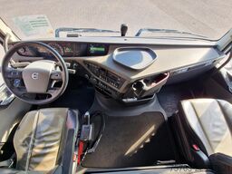 Volvo FH 540 Lowroof 6x4 - Lift axle - Retarder - PTO...