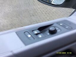 VOLKSWAGEN T6.1 Kasten 4motion mit Werkstattregalen