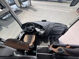 Mercedes-Benz Tourismo RHD