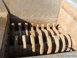 Mirrotech Glas & Spiegel GmbH Mirrotech Glas & Spiegel GmbH Mirrotech Glas & Spiegel GmbH