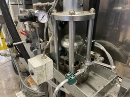 Lisec sealing robot VFL-1/25