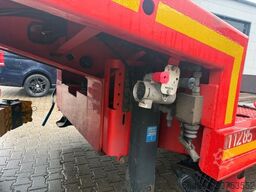 MERCEDES-BENZ 1845 Actros mit Goldhofer STN L3 Tieflader Rampe