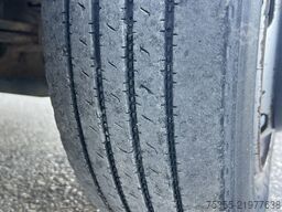 MERCEDES-BENZ Vario 816D DOKA 7-Sitze 3-S-Kipp AHK Motorbremse