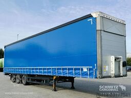 Schmitz Cargobull Curtainsider Coil Getränke