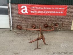 4 bords gedragen acrobaat - Gebruikt