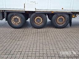 Schmitz Cargobull Tiefkühler Standard Doppelstock Trennwand