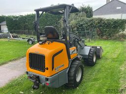 Giant G2500HD Xtra shovel