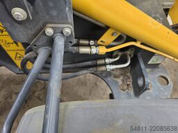 Komatsu WA80M-7
