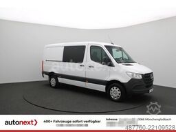 MERCEDES-BENZ Sprinter 319 Mixto Aut.*AHK 3,5t* 5-SITZE+NAVI (