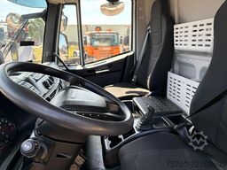 Iveco 120E 210 + DHOLLANDIA LAADKLEP + EURO 6 + 12T