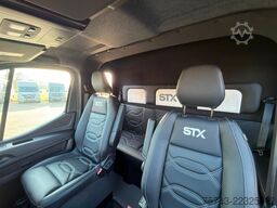 RENAULT Master STX 5 Sitzer Haras ex. Lang Automatik