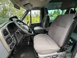 FORD Transit 2.0 TdCi 74 Kw L2H3 9 Sitze+Lift+Klima