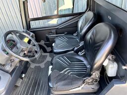 Still R 07-25