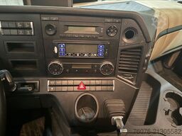 MERCEDES-BENZ 2540 L 6x2/4 Kühlkoffer 9.1m Carrier 1100U LBW