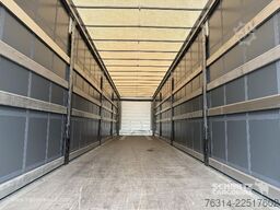 Schmitz Cargobull Curtainsider Standard Getränke