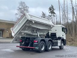 MAN TGS 33.440 MAN TGS 33.440 6x4 /Euro6 3-Seiten-K...