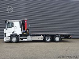 Renault T-430 / 6X2 / HMF 26TM / CRANE / GRUE