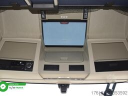 VOLVO FH 460 Globetrotter XL Varios i-Save