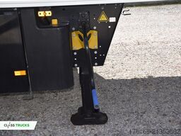 SCHMITZ CARGOBULL SKO FP 60 ThermoKing SLXi 300