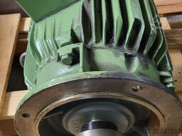 SKM Industriemaschinen GmbH SKM Industriemaschinen GmbH SKM Industriemaschinen GmbH