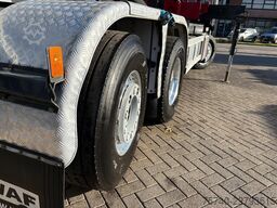 Renault C440 + HMF 2320 K3-- 3X EXT. + REMOTE + HAAKARM...