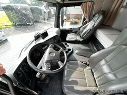 MERCEDES-BENZ ANTOS  S  2640 AKX . POP-OUT 6 Pferde