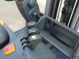 Jungheinrich EFG 216 kn 480 DZ