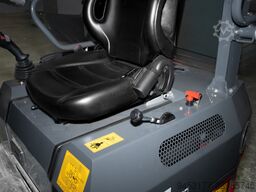 HZM 807 Profi Perkins 25PS