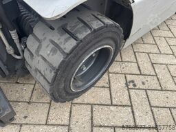 STILL RX 70-18 Triplo 470 Freelift / Sideshift / 4e Functie LPG 2009