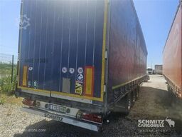 Schmitz Cargobull Semitrailer Curtainsider Mega